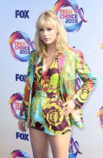 TAYLOR SWIFT at Teen Choice Awards 2019 in Hermosa Beach 08/11/2019