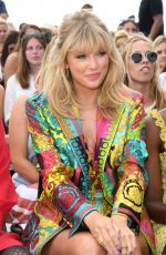 TAYLOR SWIFT at Teen Choice Awards 2019 in Hermosa Beach 08/11/2019