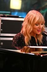 TAYLOR SWIFT Performs at Her SiriusXM