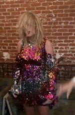 TAYLOR SWIFT Was Drunk at a Party Celebrating Her VMA Nominations 08/11/2019 - Twitter Photos and Video