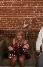 TAYLOR SWIFT Was Drunk at a Party Celebrating Her VMA Nominations 08/11/2019 - Twitter Photos and Video