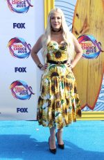 TORI SPELLING at Teen Choice Awards 2019 in Hermosa Beach 08/11/2019