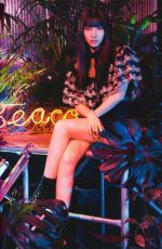 TWICE - Bbreakthrough Photobook, August 2019