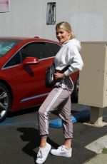 WITNEY CARSON Arrives at Dancing with the Stars Rehearsal in Hollywood 08/28/2019