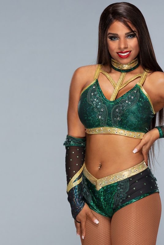 WWE - Renee Maverick 