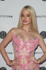 YILENA HERNANDEZ at Beautycon Festival 2019 in Los Angeles 08/10/20