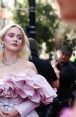 ZARA LARSSON Arrives at 2019 MTV Video Music Awards in Newark 08/26/2019