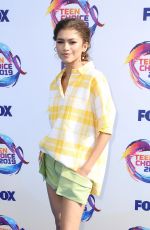 ZENDAYA COLEMAN at Teen Choice Awards 2019 in Hermosa Beach 08/11/2019
