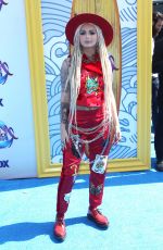 ZHAVIA WARD at Teen Choice Awards 2019 in Hermosa Beach 08/11/2019