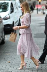 AMANDA HOLDEN Leaves Heart Radio in London 09/11/2019