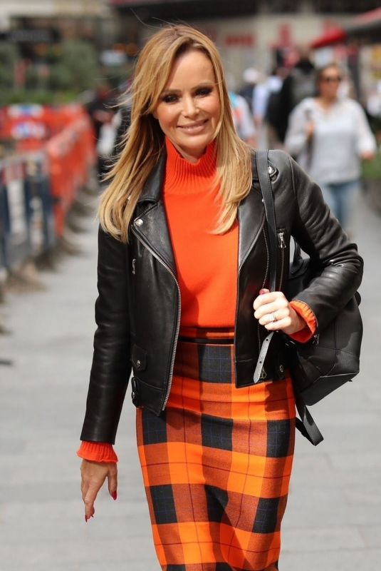 AMANDA HOLDEN Leaves Heart Radio in London 09/27/2019