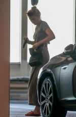 AMBER HEARD Leaves Meeting with Lawyers on Wilshire Blvd in Los Angeles 09/04/2019