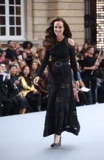 ANDIE MACDOWELL at Le Defile L