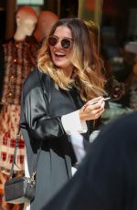 ANNIE MURPHY Leaves Tory Burch