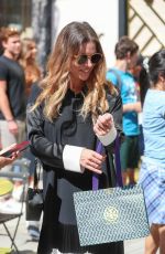 ANNIE MURPHY Leaves Tory Burch