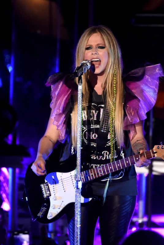 AVRIL LAVIGNE Performs at Greek Theatre in Los Angeles 09/18/2019