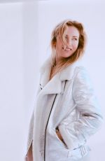 BETH REISGRAF at Mighty Company Fashion Photoshoot