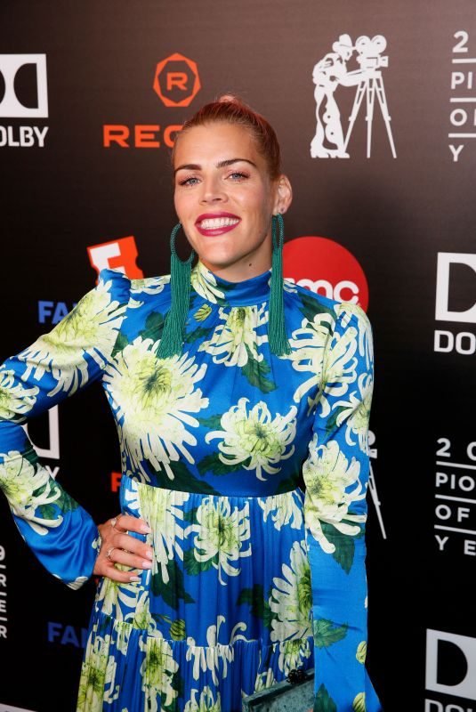 BUSY PHILIPPS at Will Rogers 78th Annual Pioneer Dinner Honoring Elizabeth Banks in Beverly Hills 09/25/2019