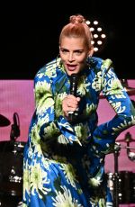 BUSY PHILIPPS at Will Rogers 78th Annual Pioneer Dinner Honoring Elizabeth Banks in Beverly Hills 09/25/2019