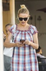 CAMERON DIAZ Out Shopping for Jewelry in Beverly Hills 08/29/2019