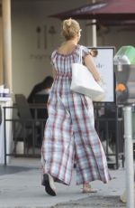 CAMERON DIAZ Out Shopping for Jewelry in Beverly Hills 08/29/2019