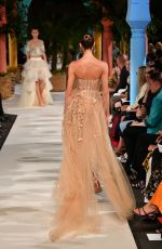 CANDICE SWANEPOEL at Oscar De La Renta Runway Show at New York Fashion Week 09/10/2019
