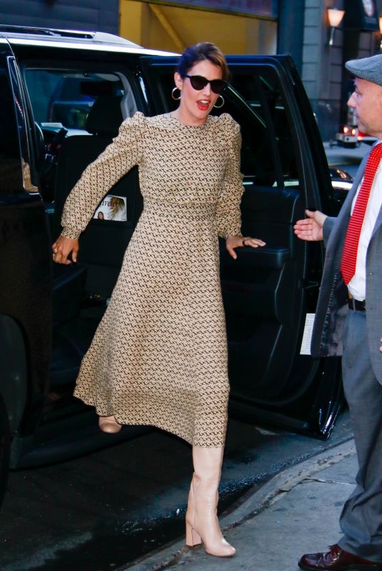 COBIE SMULDERS Arrives at Good Morning America in New York 09/23/2019