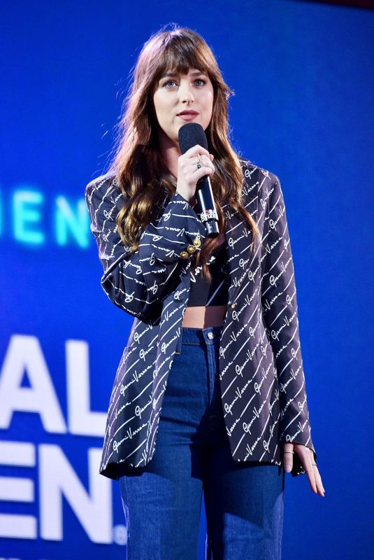 DAKOTA JOHNSON at 2019 Global Citizen Festival: Power the Movement in New York 09/28/2019