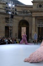 DOUTZEN KROES at Le Defile L