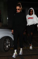 DOUTZEN KROES Leaves Her Hotel in New York 09/21/2019