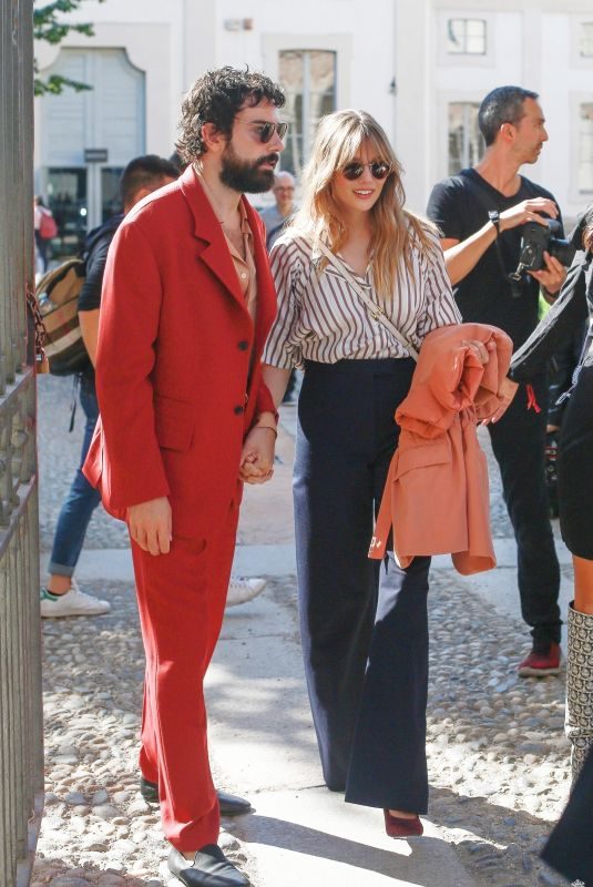 ELIZABETH OLSEN Out in Milan 09/21/2019