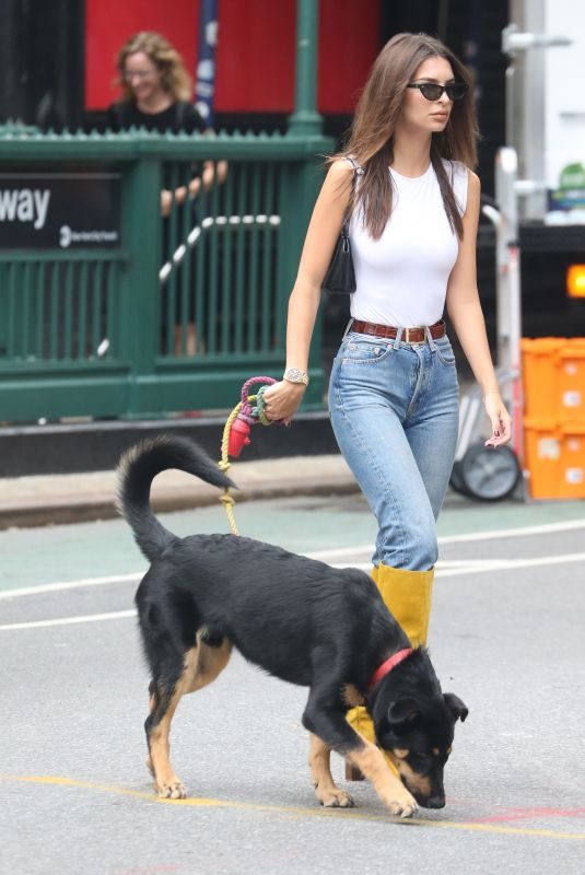EMILY RATAJKOWSKI Out with Her Dog Columbo in New York 09/16/2019