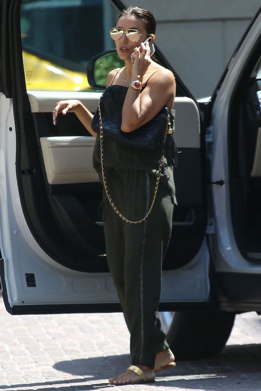 EVA LONGORIA Out and About in Los Angelse 08/29/2019