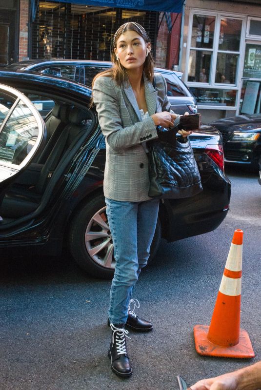 GRACE ELIZABETH Out at New York Fashion Week 09/07/2019