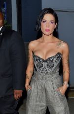 HALSEY Leaves Rihanna