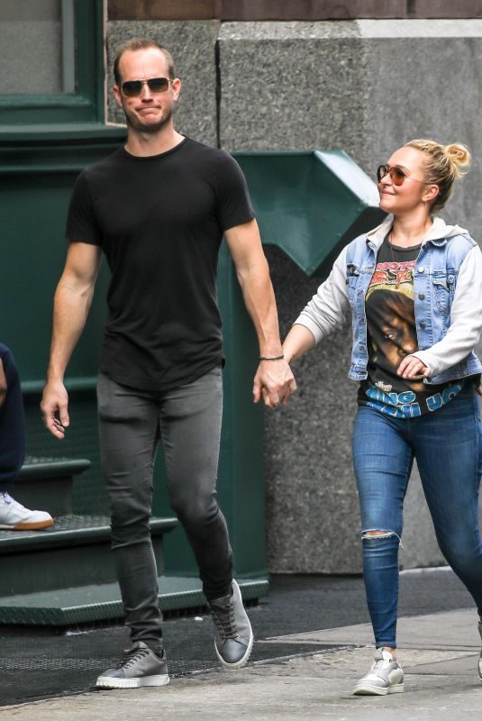 HAYDEN PANETIERE and Zach Hickerson Holding Hands Out in New York 09/04/2019