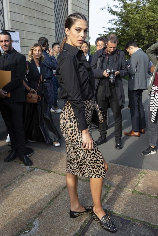 IRIS MITTENAERE Arrives at Tod’s Fashion Show at MFW in Milan 09/20/2019