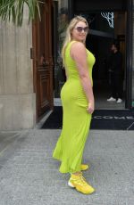 ISKRA LAWRENCE Leaves Her Hotel in Paris 09/28/2019
