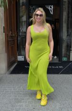 ISKRA LAWRENCE Leaves Her Hotel in Paris 09/28/2019