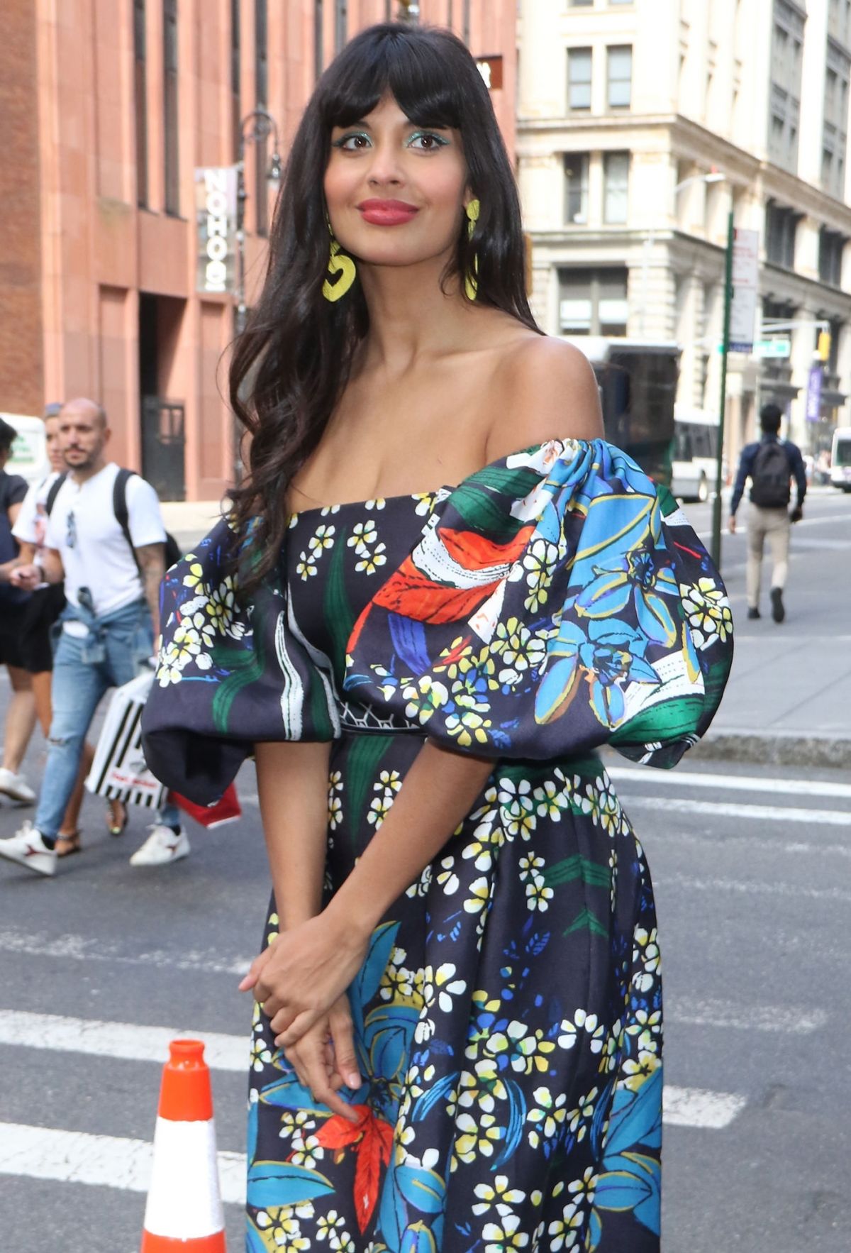 JAMEELA JAMIL Out and About in New York 09/26/2019 - HawtCel