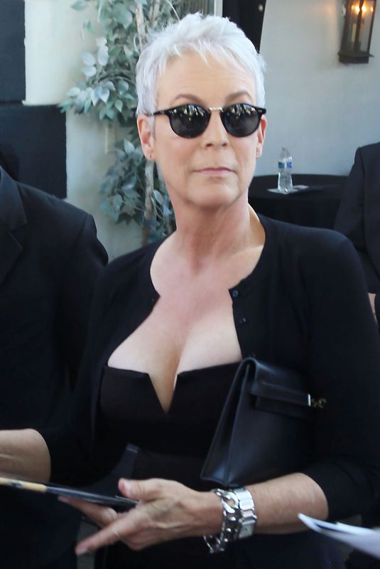 JAMIE LEE CURTIS Arrives at 45th Annual Saturn Awards in Los Angeles 09/13/2019