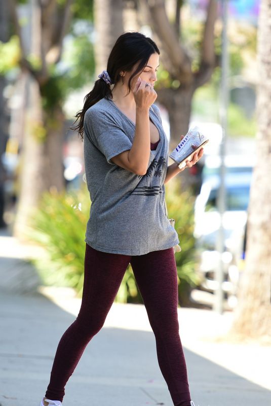 JENNA DEWAN Leaves Gym in Losa Angeles 09/11/2019