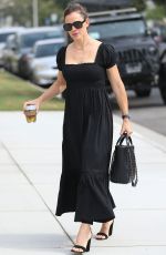 JENNIFER GARNER Arrives at a Church in Pacific Palisades 09/15/2019