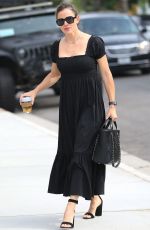 JENNIFER GARNER Arrives at a Church in Pacific Palisades 09/15/2019