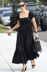 JENNIFER GARNER Arrives at a Church in Pacific Palisades 09/15/2019