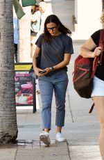 JENNIFER GARNER Out Shopping in Los Angeles 08/31/2019