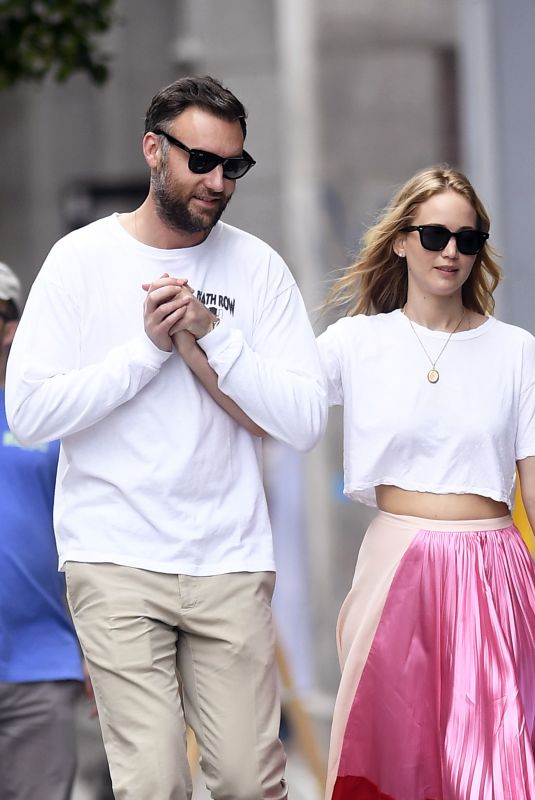 JENNIFER LAWRENCE and Cooke Maroney Out in New York 09/09/2019