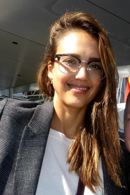 JESSICA ALBA Arrives at a Airport 09/29/2019