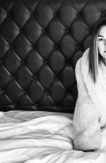 JULIA STULES in Imagista Magazine, 2019 Issue #18