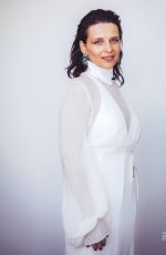 JULIETTE BINOCHE in Grazia Magazine, Italy September 2019